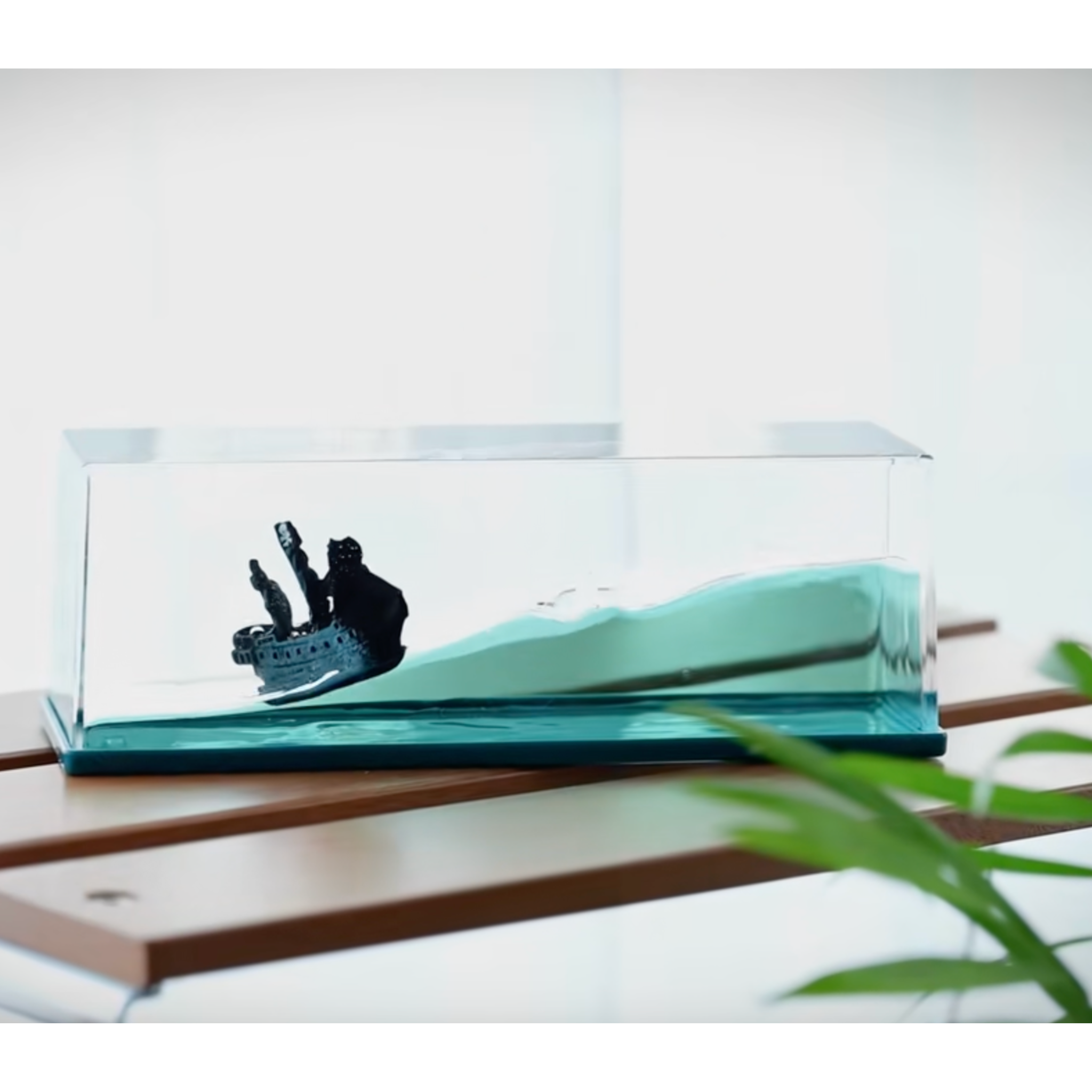 Black Pearl Ship – Freedom in Motion